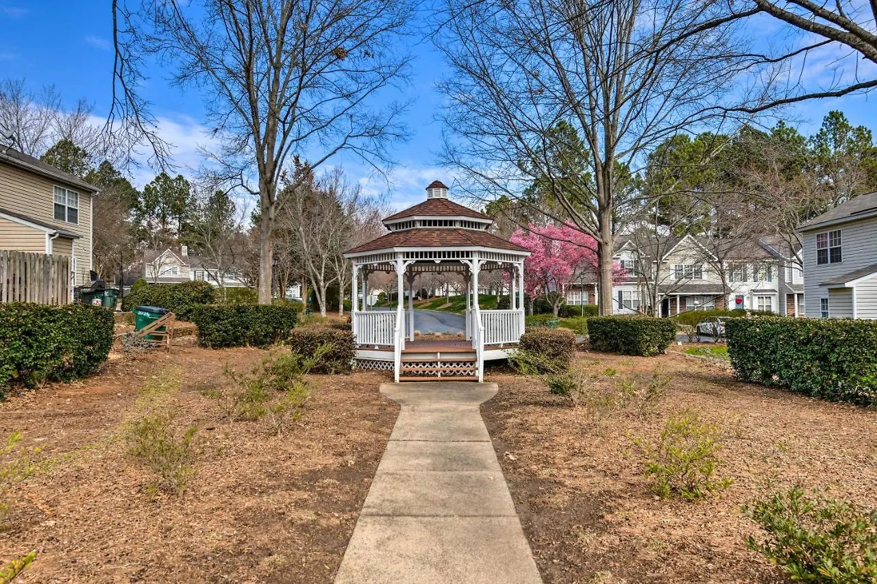 Chic Charlotte Townhome With Community Pool United States